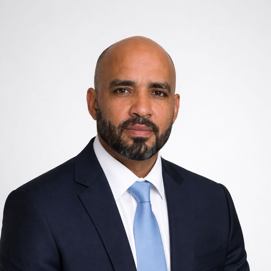 Arq. Elvis Martínez